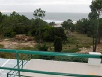 Villa with pool and sea view Nazar�