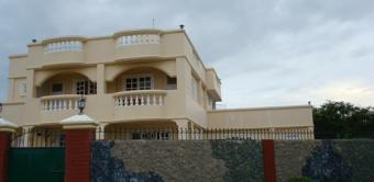 BEACHFRONT HOUSE AND RESORT Ilocos, North Luzon