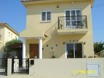 DETACHED HOUSE FOR SALE-OROKLINI Larnaca
