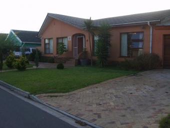 SONEIKE - SOUTH AFRICA Cape Town