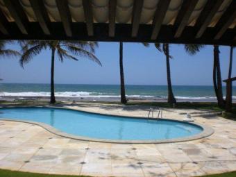 Mansion on a private beach Bahia