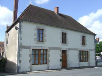 House in small village for sale Montmorillon