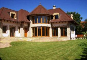 New Luxury Villa for sale Pomaz
