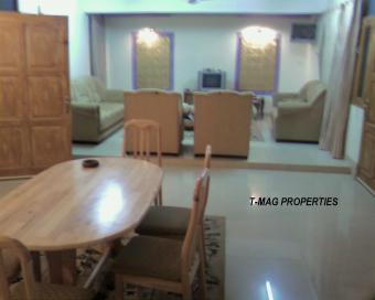 Nicely furnished apartment Garden City