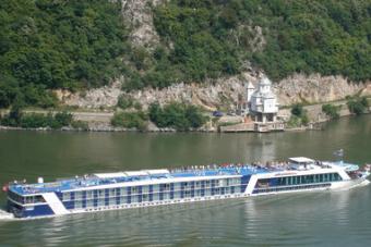 Land for a vacation home/hotel Orsova