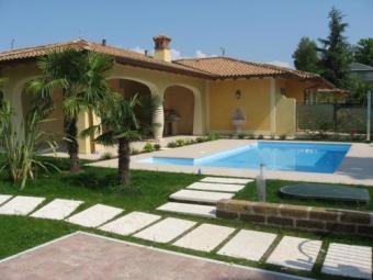 Marvellous Villa on Garda Lake Manerba Del Garda