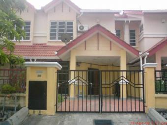 2 sty for sale in CHeras Klang