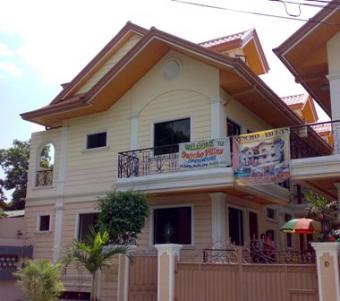 LOYOLA HEIGHTS QC TOWNHOUSE FOR Metro Manila