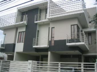 Modern Town House Pasig City
