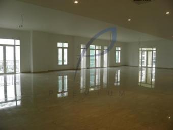 4 Bedroom Apartment in Downtown Downtown