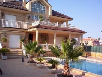 Villa in Torrevieja, Spain Torrevieja