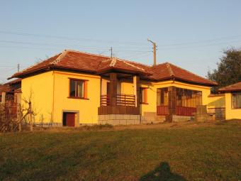Beautiful one-storey house. Ruse