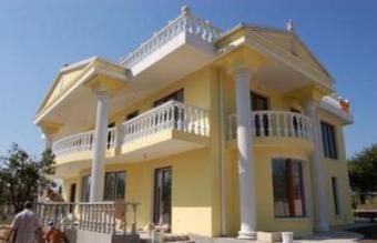 N House in Varna sea resort. Varna