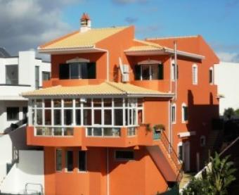Bargain Lagos villa for sale Lagos