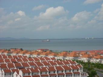 3 rooms flat to let George Town