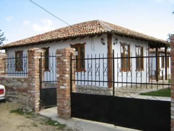 House in Kalimantsi village near Kalimantsi