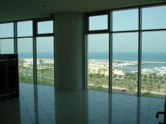 High standard 3 bedroom deluxe a Gulf Road , Salmiya