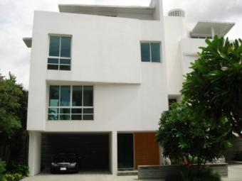 House for sale/rent Bangkok