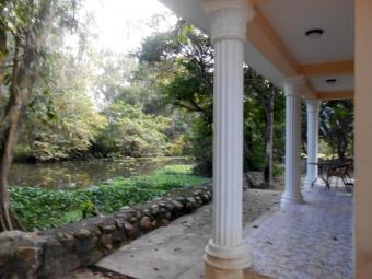 Waterfront Resort House La Ceiba