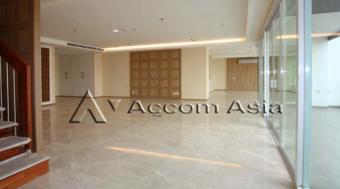 RENT / BUY / SALE  : PENTHOUSE A Asoke