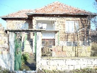Beautiful two-storey house Rousse