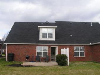 BULK houses with a posit. cash Nashville