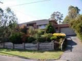 Large Family Living Melbourne