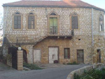 old house for Sale in Broumana Broumana