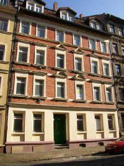 PARTLY RENOVAT. MULTI-FLAT HOUSE Leipzig