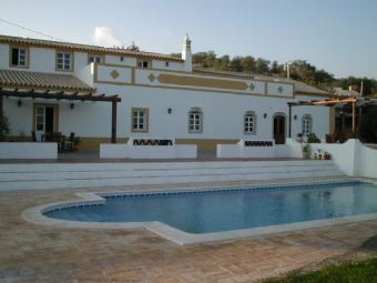 Renovated Rustic Villa Loul�