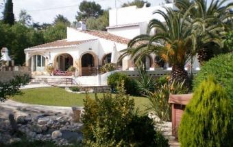 LUXURY VILLA 3 MINUTES FROM THE Alican