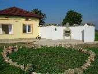 Refreshed village house Dobrich