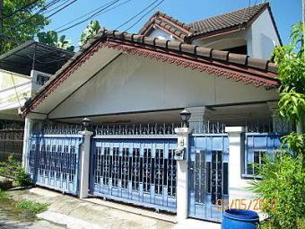 Land&House Bangkok