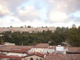 PESACH rental!!! house in Yamin Jerusalem