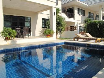 0817872390  032522279 Hua Hin