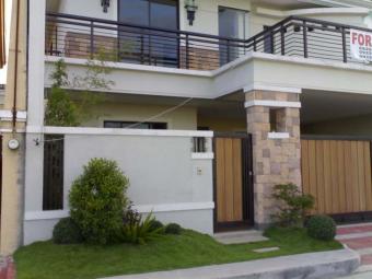 House and Lot with Swimming Pool Pasig City