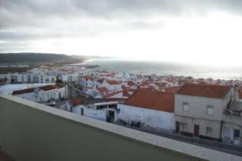 3 bedrooms luxury apartment Nazar&eacute;