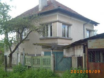 Well maintained 2 storey house Vratsa County