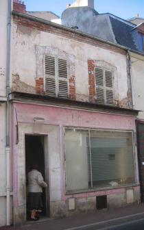HOUSE IN VICHY CITY CENTER- 84SQ Vichy