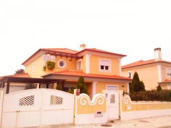 Premium house for sale Azeit�o