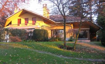 Luxury Villa in Torino downtown Torino