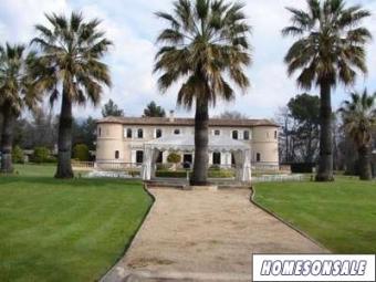 Palais in cannes Cannes