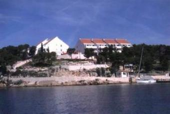 New apartment next to the beach Island Of Brac