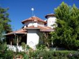 Sea & mountain view villa:325 Avsallar