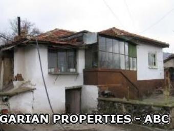 house in Elhovo area Elhovo Area