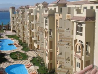 2br apartments with sea view Sahl Hasheesh