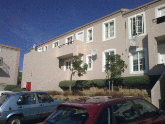 A STUNNING STARTER APARTMENT West Beach Cape Town