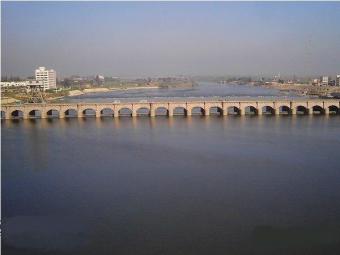 For sale 5 acres at El- Kanater Cairo