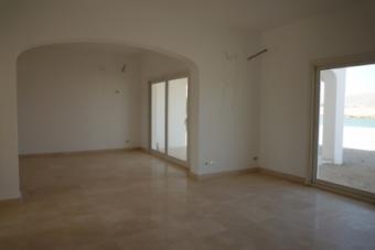 Lagoon View White Villa, 3BR El Gouna