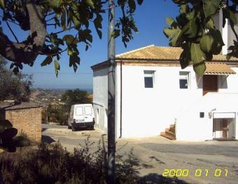 RENOVATED HOUSE IN ABRUZZO Pescara